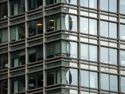 S&P 500 Index Funds Reshape Long-Term Investing in the US FinancialSumo