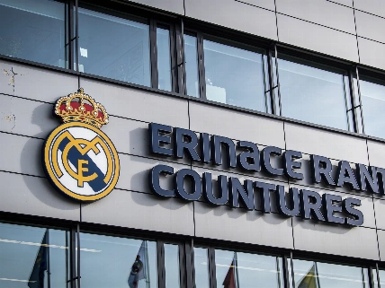 European Soccer Transfers Test Club Budgets and Player Valuations FinancialSumo