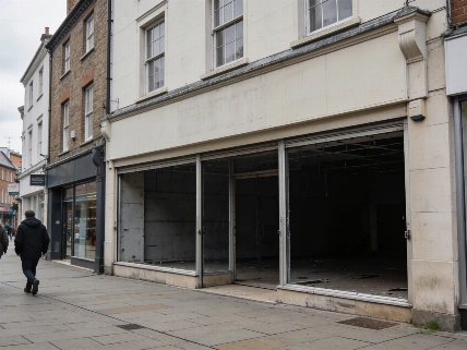 Russell & Bromley Closes 40 Stores as UK Retail Pressures Mount FinancialSumo