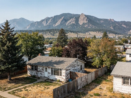 9 Retirement Cities Near National Parks Offering Outdoor Access and Practical Amenities FinancialSumo