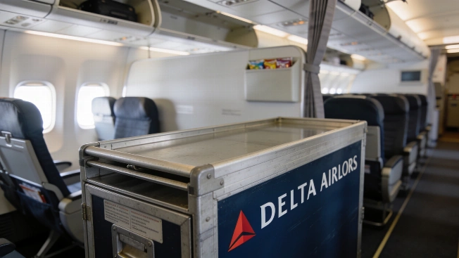 Delta cuts free snacks and drinks on short flights as rivals hold firm FinancialSumo