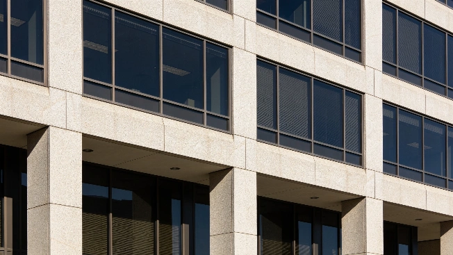 QCR Holdings dividend hike puts stock near year highs FinancialSumo