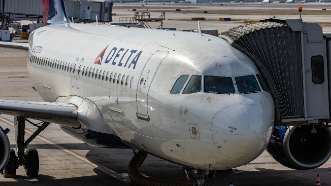 Berkshire Doubles Down on Delta as Airline Profits Rebound FinancialSumo