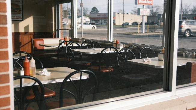 Cracker Barrel Sells Maple Street Biscuit, Closes 16 Locations FinancialSumo