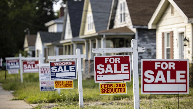 Homebuyers Gain Leverage as Sellers Outnumber Buyers in Key Cities FinancialSumo