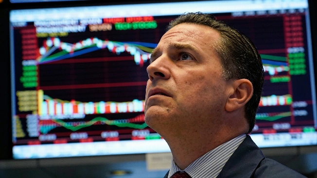 Mag 7 Stocks Drop $2.3 Trillion as Investors Miss Key AI Shift FinancialSumo
