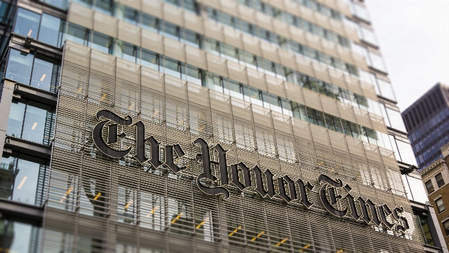 Buffett Expands New York Times Stake as Digital Profits Outpace Rivals FinancialSumo