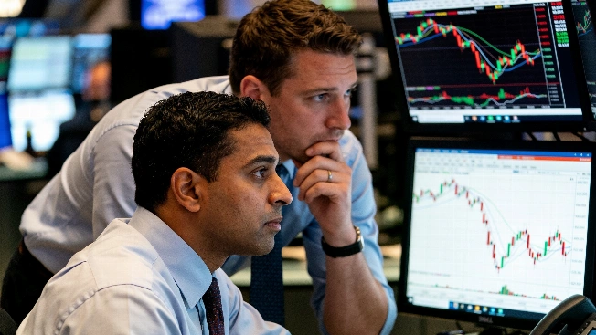 IBM Stock Plunge Triggers Analyst Downgrade and Investor Uncertainty FinancialSumo