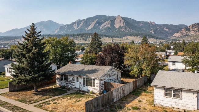 9 Retirement Cities Near National Parks Offering Outdoor Access and Practical Amenities FinancialSumo