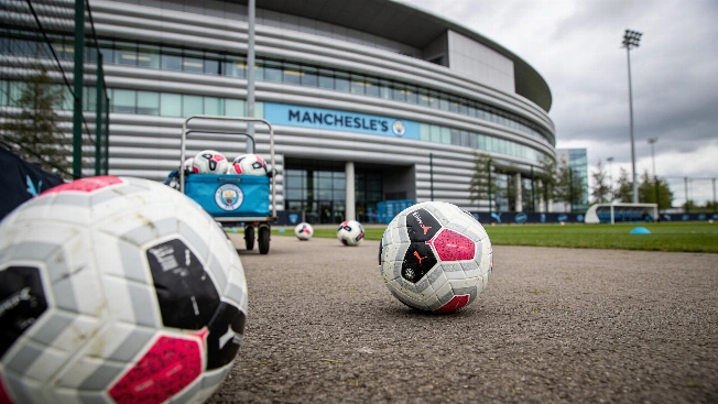 Manchester City Delays Leadership Decisions Amid Transfer Uncertainty FinancialSumo