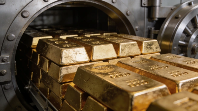 Gold draws investors back after Fed rate hike FinancialSumo