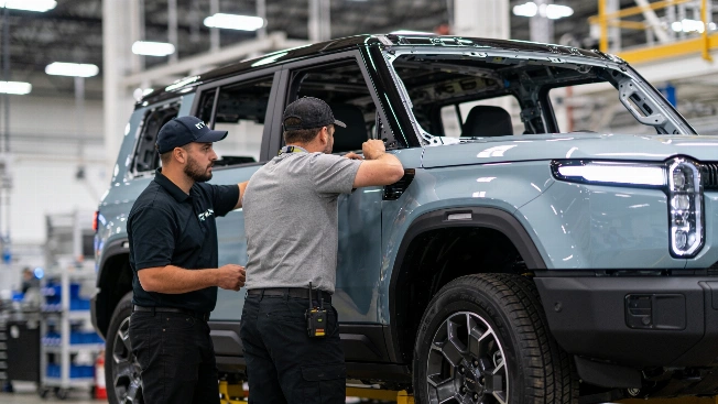 Rivian Stock Slides Despite Revenue Beat and Morgan Stanley Upgrade FinancialSumo